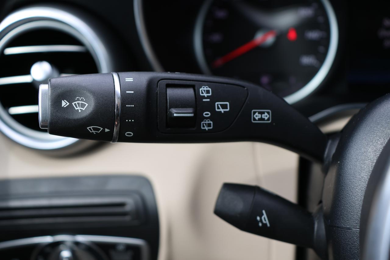 2020 MERCEDES-BENZ GLC 300 Houston TX