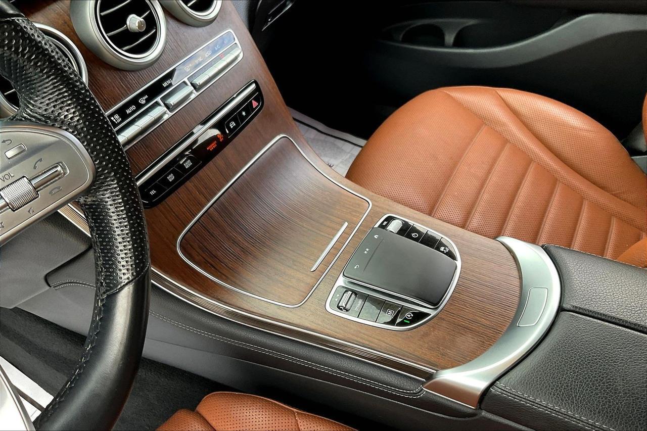 2020 MERCEDES-BENZ GLC 300 Houston TX