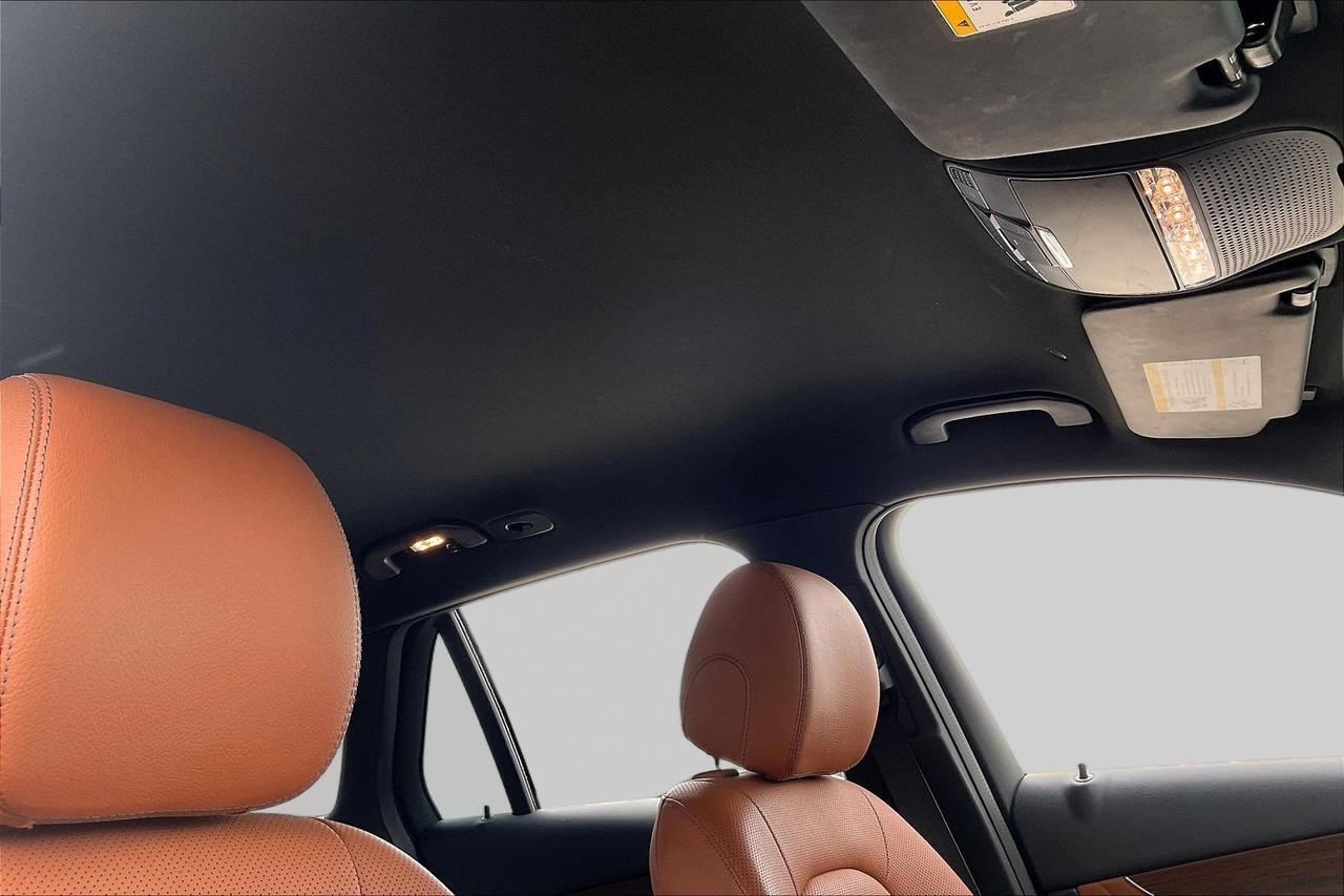 2020 MERCEDES-BENZ GLC 300 Houston TX