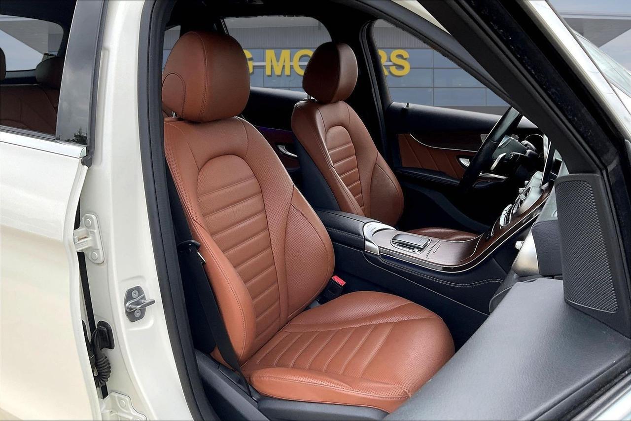 2020 MERCEDES-BENZ GLC 300 Houston TX