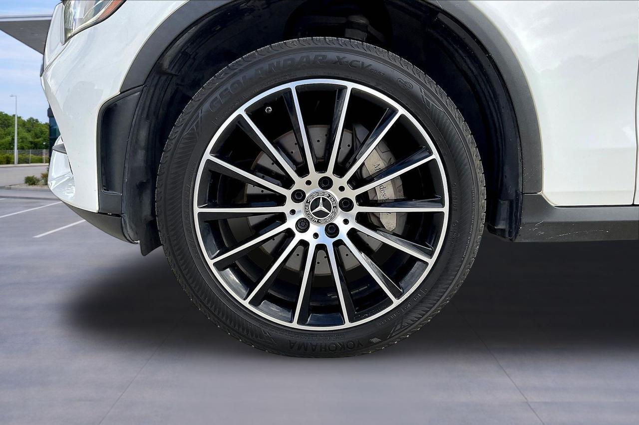 2020 MERCEDES-BENZ GLC 300 Houston TX