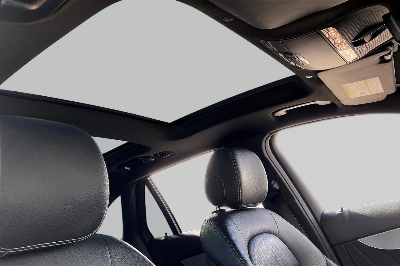 2020 MERCEDES-BENZ GLC 300 Houston TX
