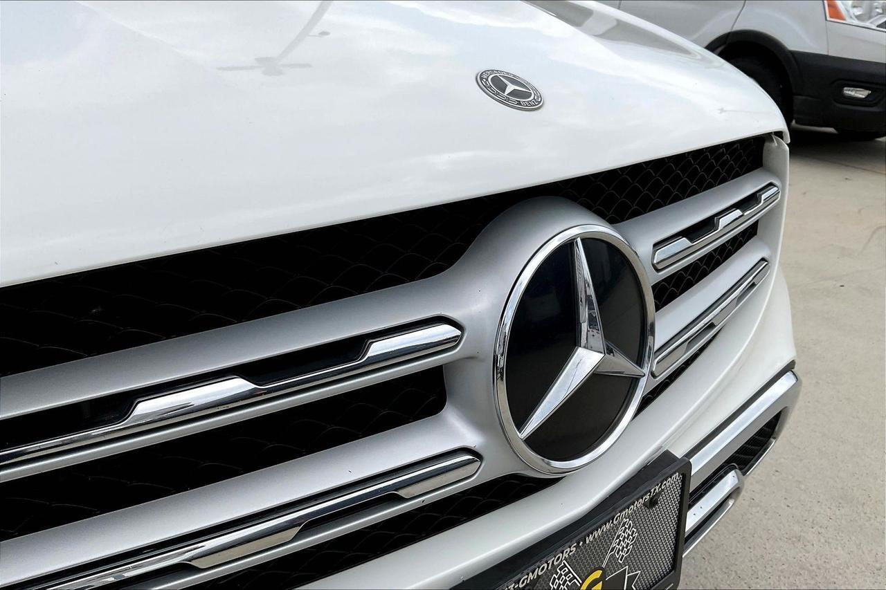 2020 MERCEDES-BENZ GLC 300 Houston TX