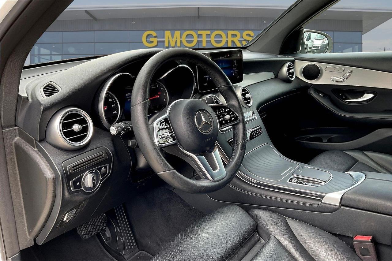 2020 MERCEDES-BENZ GLC 300 Houston TX