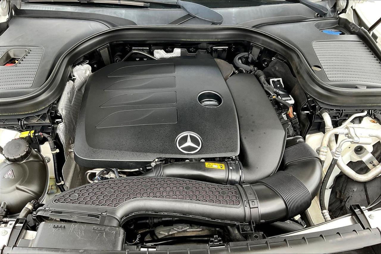 2020 MERCEDES-BENZ GLC 300 Houston TX