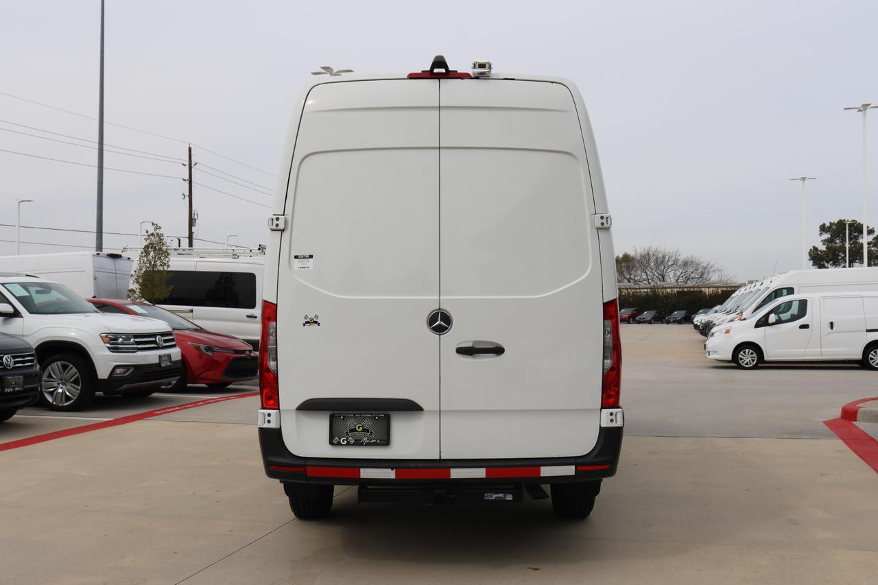 2020 MERCEDES-BENZ SPRINTER 2500 Houston TX