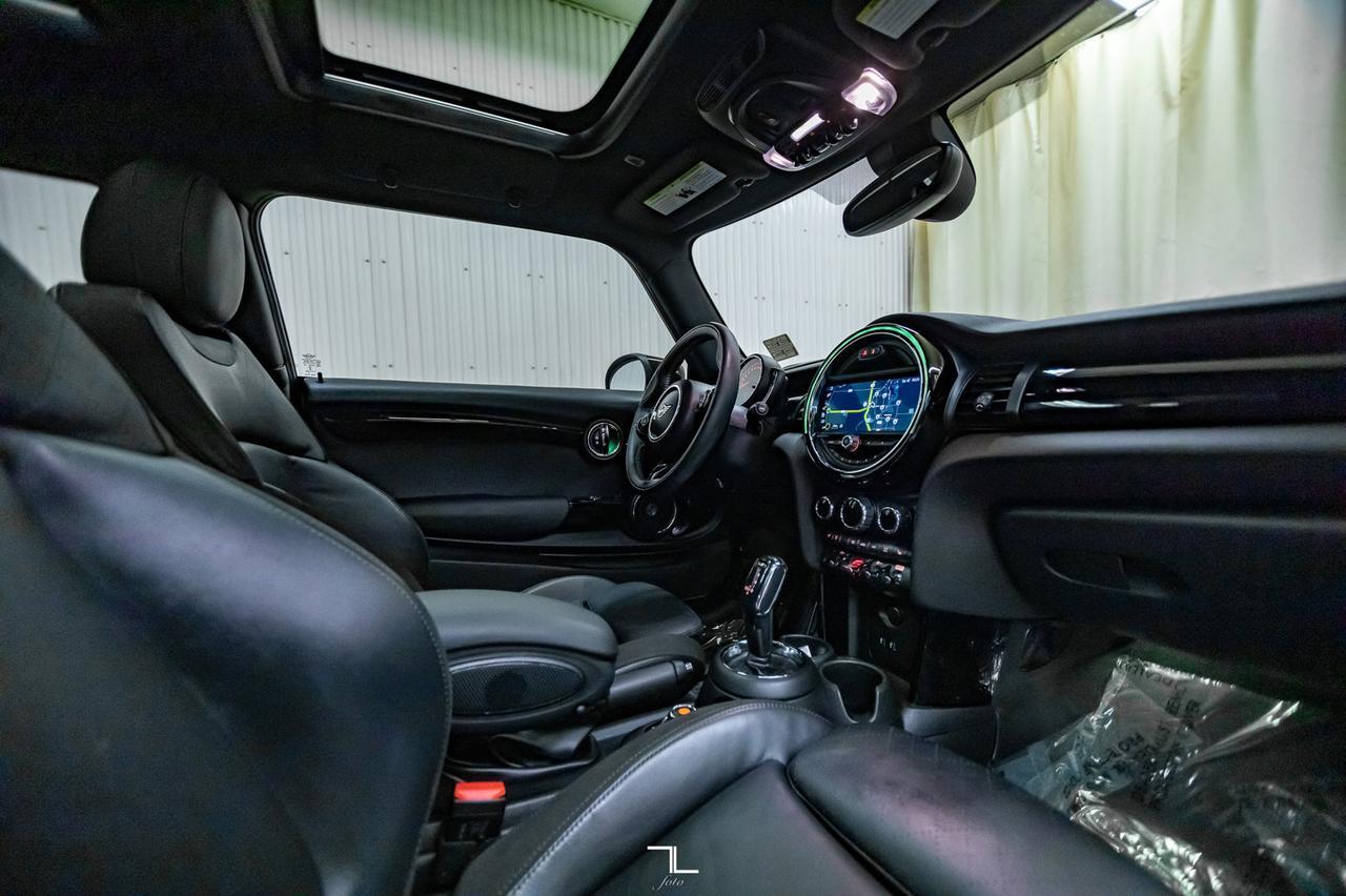 2020 MINI Cooper S 3 Door Leather Roof Nav Red Deer AB