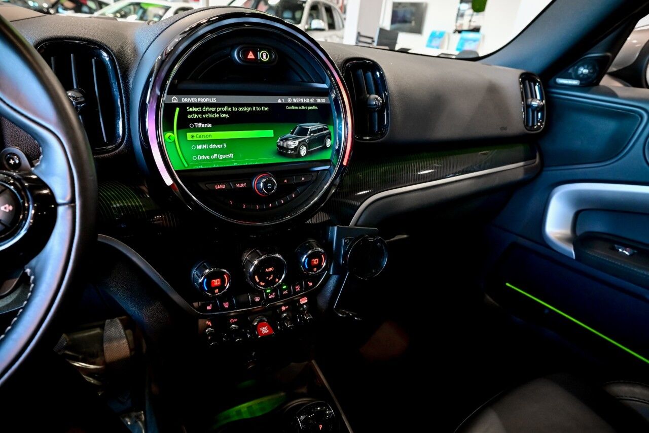2020 MINI Countryman Cooper S, Fully Loaded, Iconic Trim, Nav, CarPlay, Wireless Charging and MORE Springfield NJ