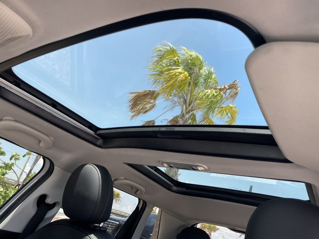 2020 MINI Hardtop 4 Door COOPER~1 OWNER~CLEAN CARFAX~SUNROOF~BLUETOOTH~POWER WINDOWS~CRUI Sarasota FL