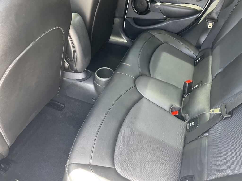 2020 MINI Hardtop 4 Door COOPER~1 OWNER~CLEAN CARFAX~SUNROOF~BLUETOOTH~POWER WINDOWS~CRUI Sarasota FL