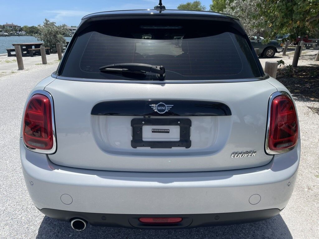 2020 MINI Hardtop 4 Door COOPER~1 OWNER~CLEAN CARFAX~SUNROOF~BLUETOOTH~POWER WINDOWS~CRUI Sarasota FL