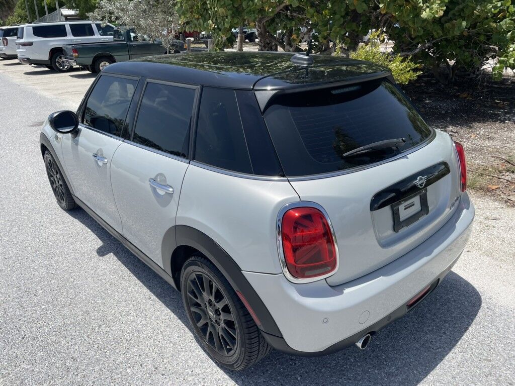 2020 MINI Hardtop 4 Door COOPER~1 OWNER~CLEAN CARFAX~SUNROOF~BLUETOOTH~POWER WINDOWS~CRUI Sarasota FL