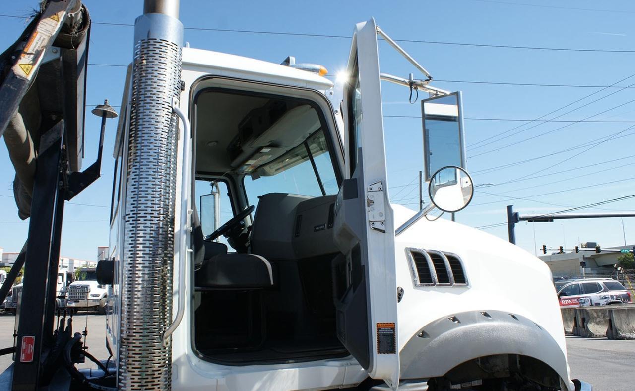 2020 Mack GR64F 60,000 lb Galbreath Roll Off Truck Tampa FL