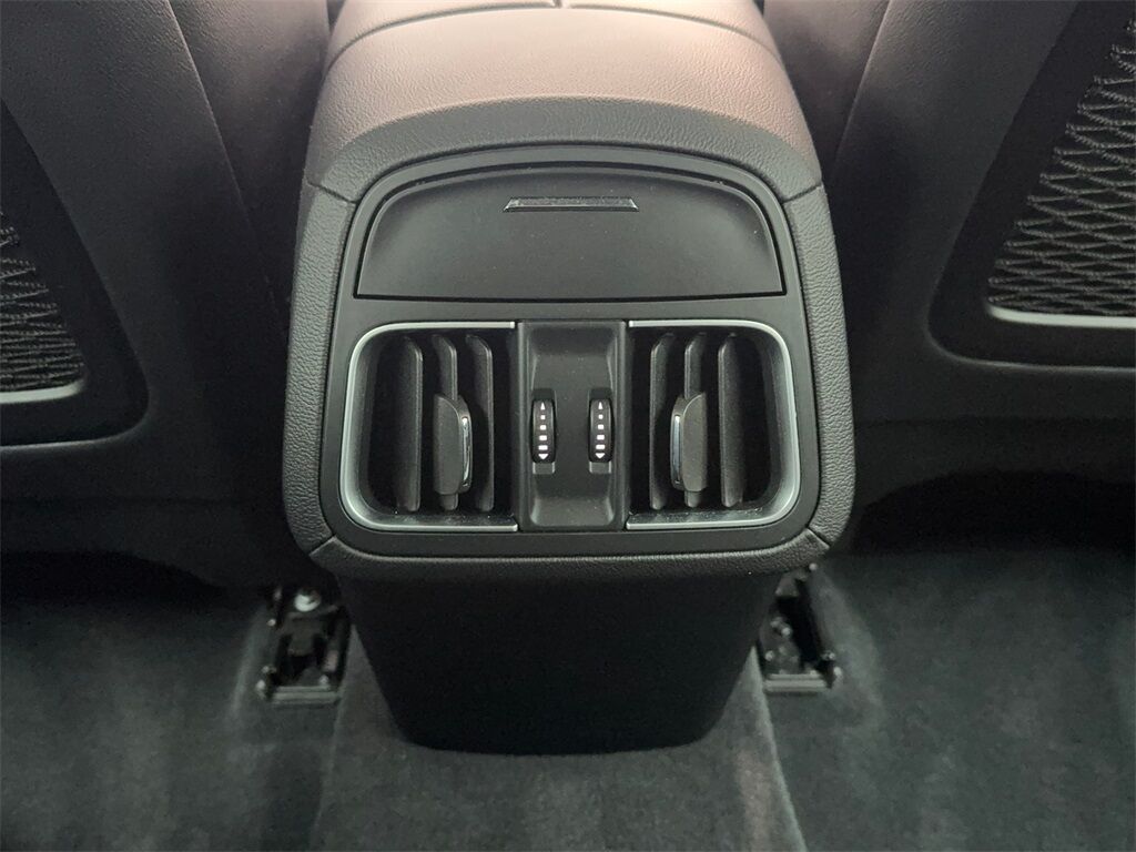 2020 Maserati Levante NAV,CAM,PANO,HTD STS,BLIND SPOT,20&quot; WLS Plano TX