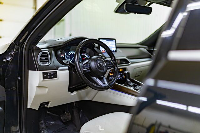 2020 Mazda CX-9 AWD Signature Leather Roof Nav BCam Red Deer AB