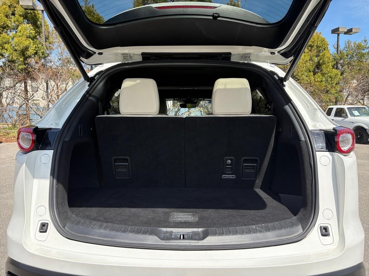 2020 Mazda CX-9 Grand Touring, HEADS UP DISPLAY, SUNROOF, 360 BACKUP CAMERA, POWER LIFTGATE, CAPTAINS CHAIRS, 3RD ROW SEATING, HEATED & COOLING SEATS, APPLE CARPLAY/ANDROID AUTO, BLIND SPOT ALERT, LANE KEEP ASSIST, LOW MILES, CLEAN CARFAX, RIDE IN LUXURY! Virginia Beach VA