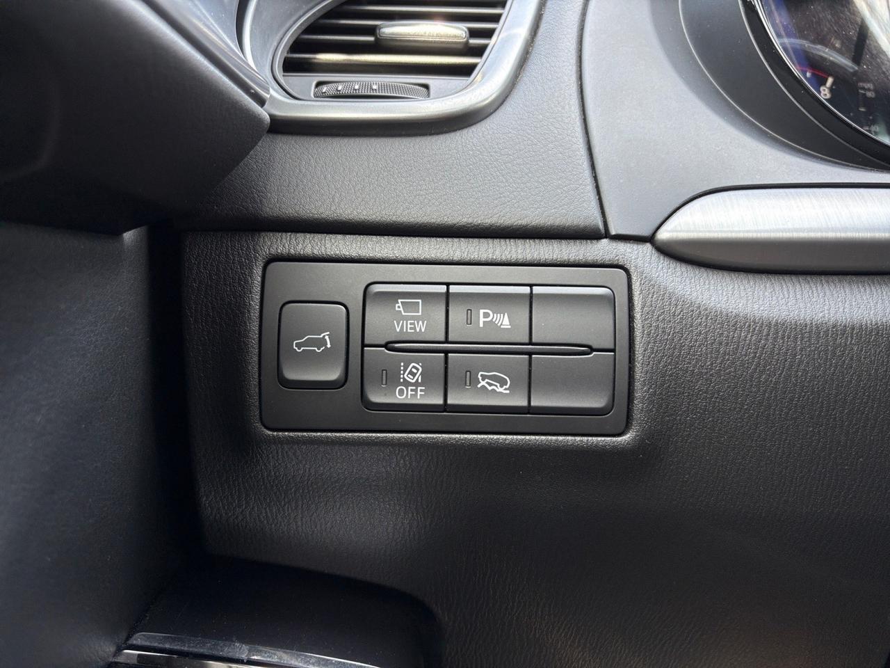 2020 Mazda CX-9 Grand Touring, HEADS UP DISPLAY, SUNROOF, 360 BACKUP CAMERA, POWER LIFTGATE, CAPTAINS CHAIRS, 3RD ROW SEATING, HEATED & COOLING SEATS, APPLE CARPLAY/ANDROID AUTO, BLIND SPOT ALERT, LANE KEEP ASSIST, LOW MILES, CLEAN CARFAX, RIDE IN LUXURY! Virginia Beach VA