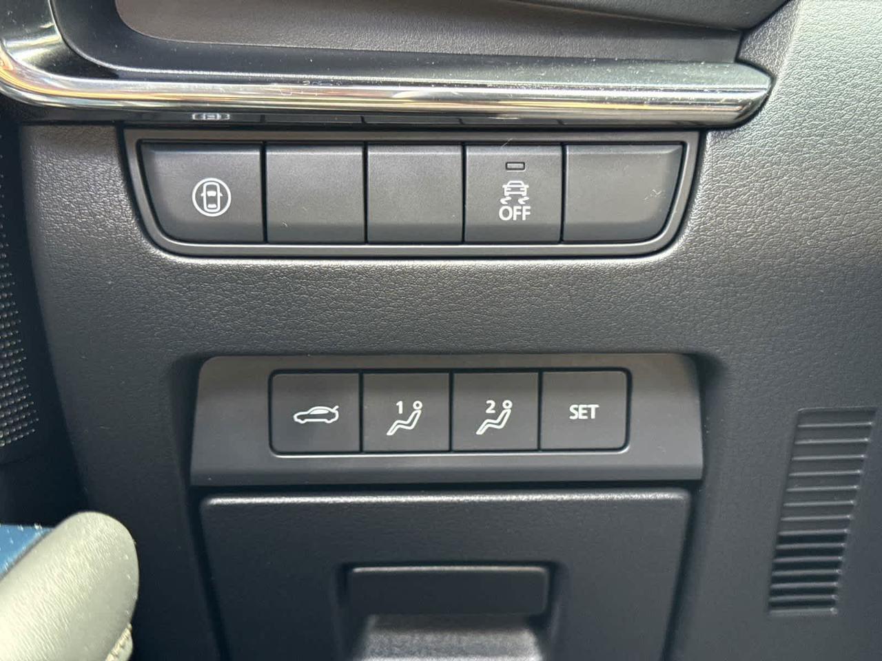 2020 Mazda MAZDA3 Premium Package Dartmouth MA
