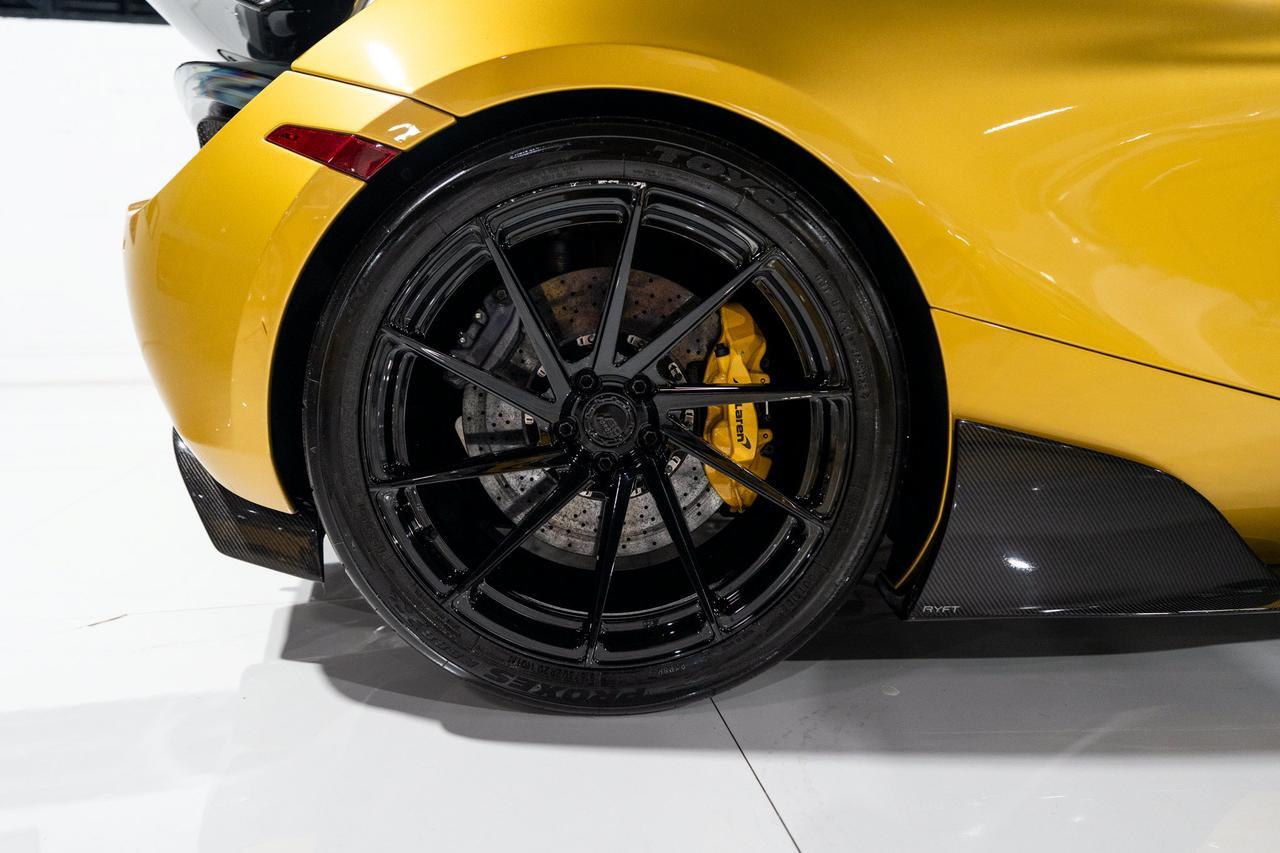 2020 McLaren 720S Luxury Spider Aztec Gold paint, Carbon Black interior, Bowers & Wilkins audio AND MUCH MORE!! Fort Lauderdale FL
