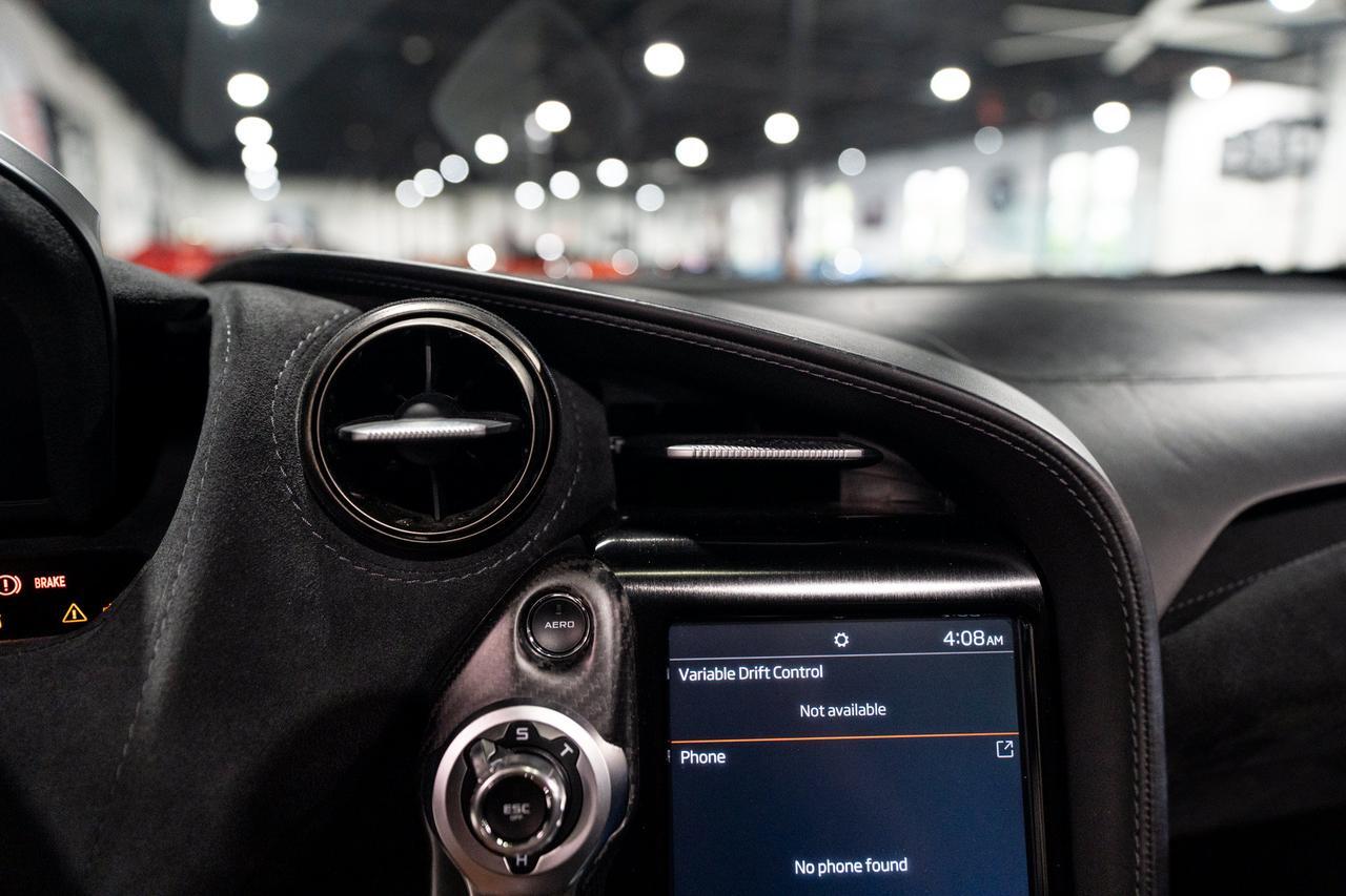 2020 McLaren 720S Luxury Spider Aztec Gold paint, Carbon Black interior, Bowers & Wilkins audio AND MUCH MORE!! Fort Lauderdale FL