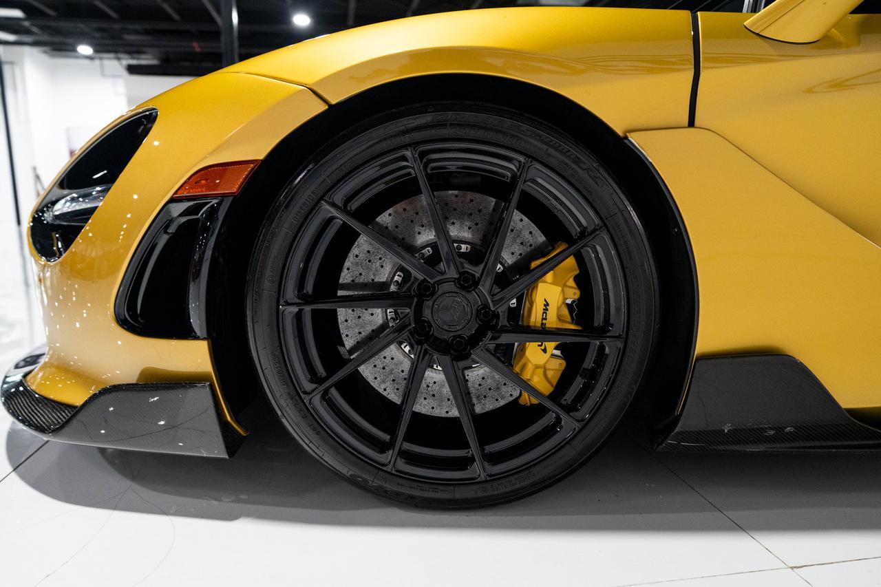 2020 McLaren 720S Luxury Spider Aztec Gold paint, Carbon Black interior, Bowers & Wilkins audio AND MUCH MORE!! Fort Lauderdale FL