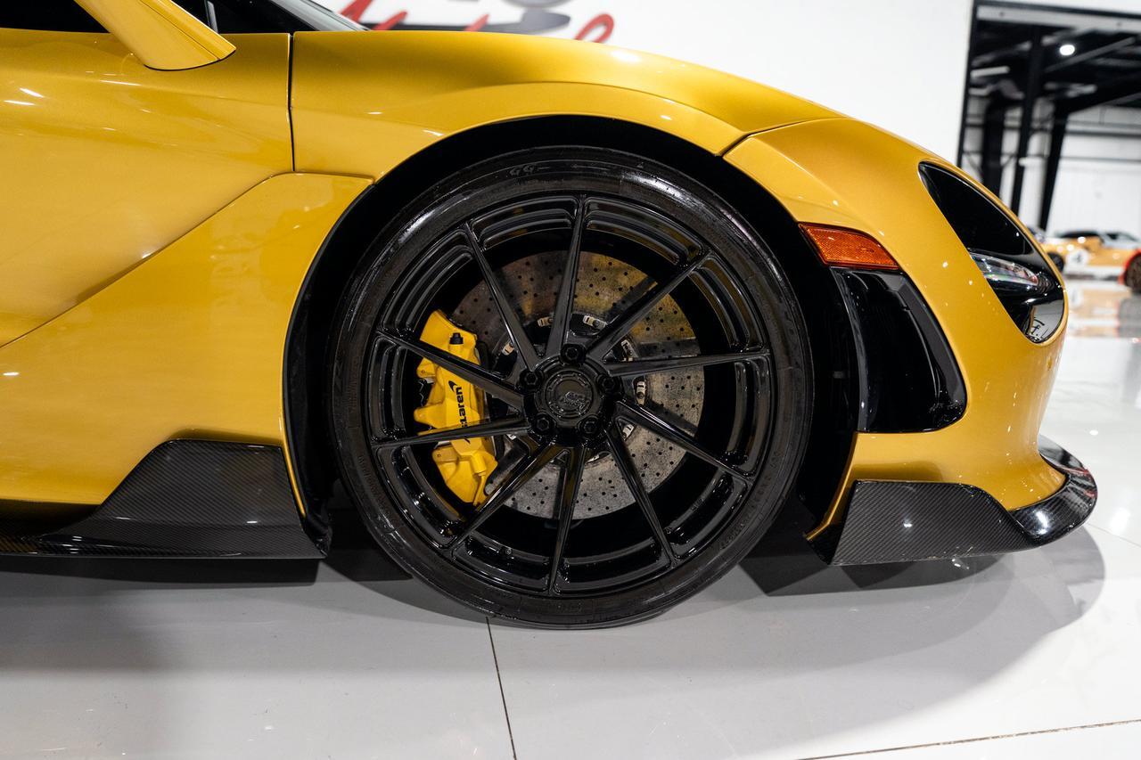 2020 McLaren 720S Luxury Spider Aztec Gold paint, Carbon Black interior, Bowers & Wilkins audio AND MUCH MORE!! Fort Lauderdale FL