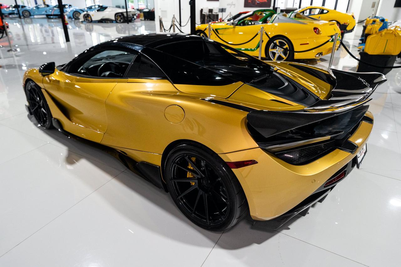 2020 McLaren 720S Luxury Spider Aztec Gold paint, Carbon Black interior, Bowers & Wilkins audio AND MUCH MORE!! Fort Lauderdale FL