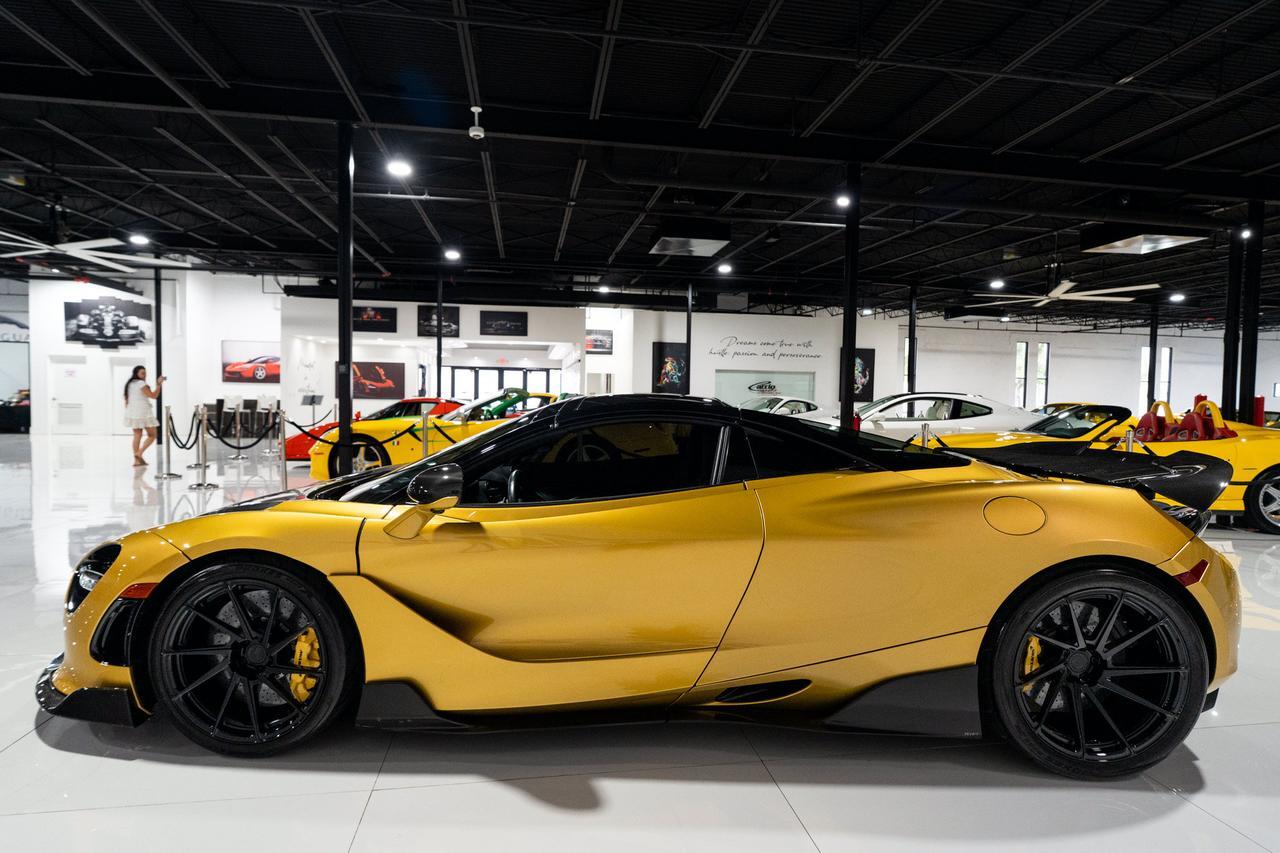 2020 McLaren 720S Luxury Spider Aztec Gold paint, Carbon Black interior, Bowers & Wilkins audio AND MUCH MORE!! Fort Lauderdale FL