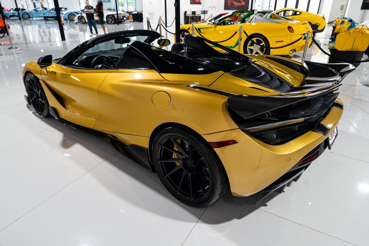 2020 McLaren 720S Luxury Spider Aztec Gold paint, Carbon Black interior, Bowers & Wilkins audio AND MUCH MORE!! Fort Lauderdale FL