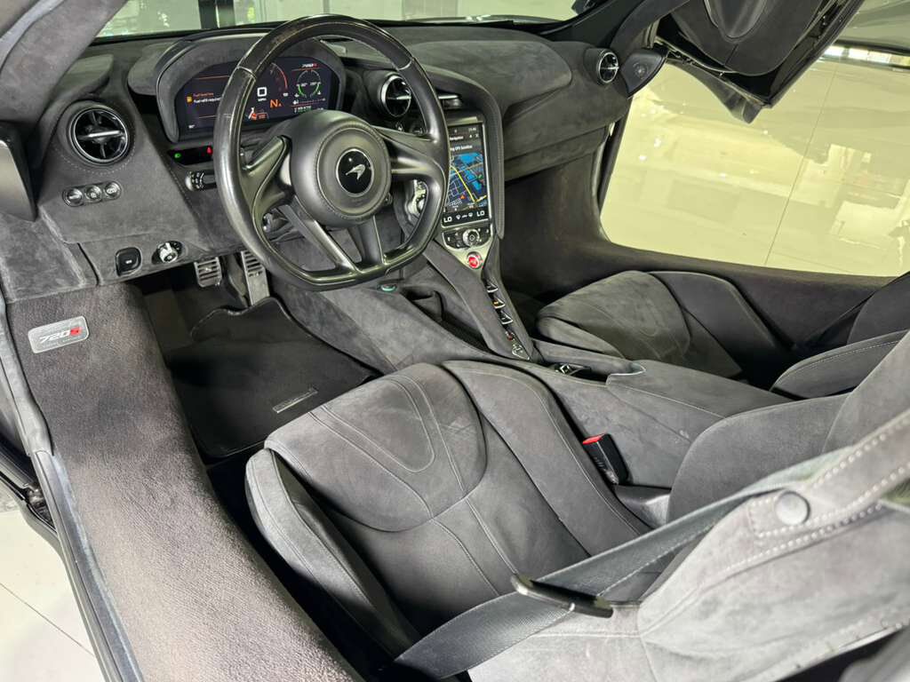 2020 McLaren 720S Luxury Spider electrochromic roof, Bowers & Wilkins audio system AND MUCH MORE!!! Fort Lauderdale FL