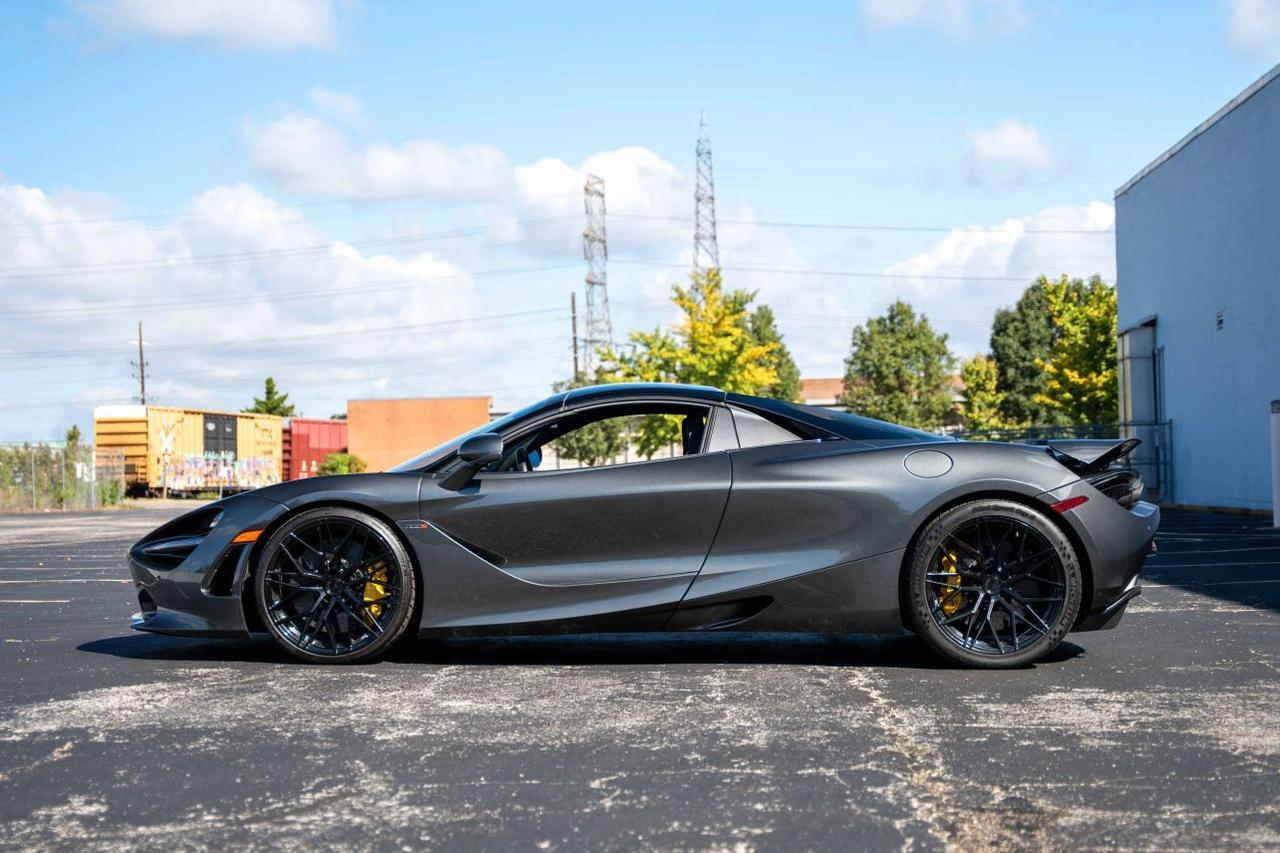 2020 McLaren 720S Spider Convertible 2D St. Louis MO