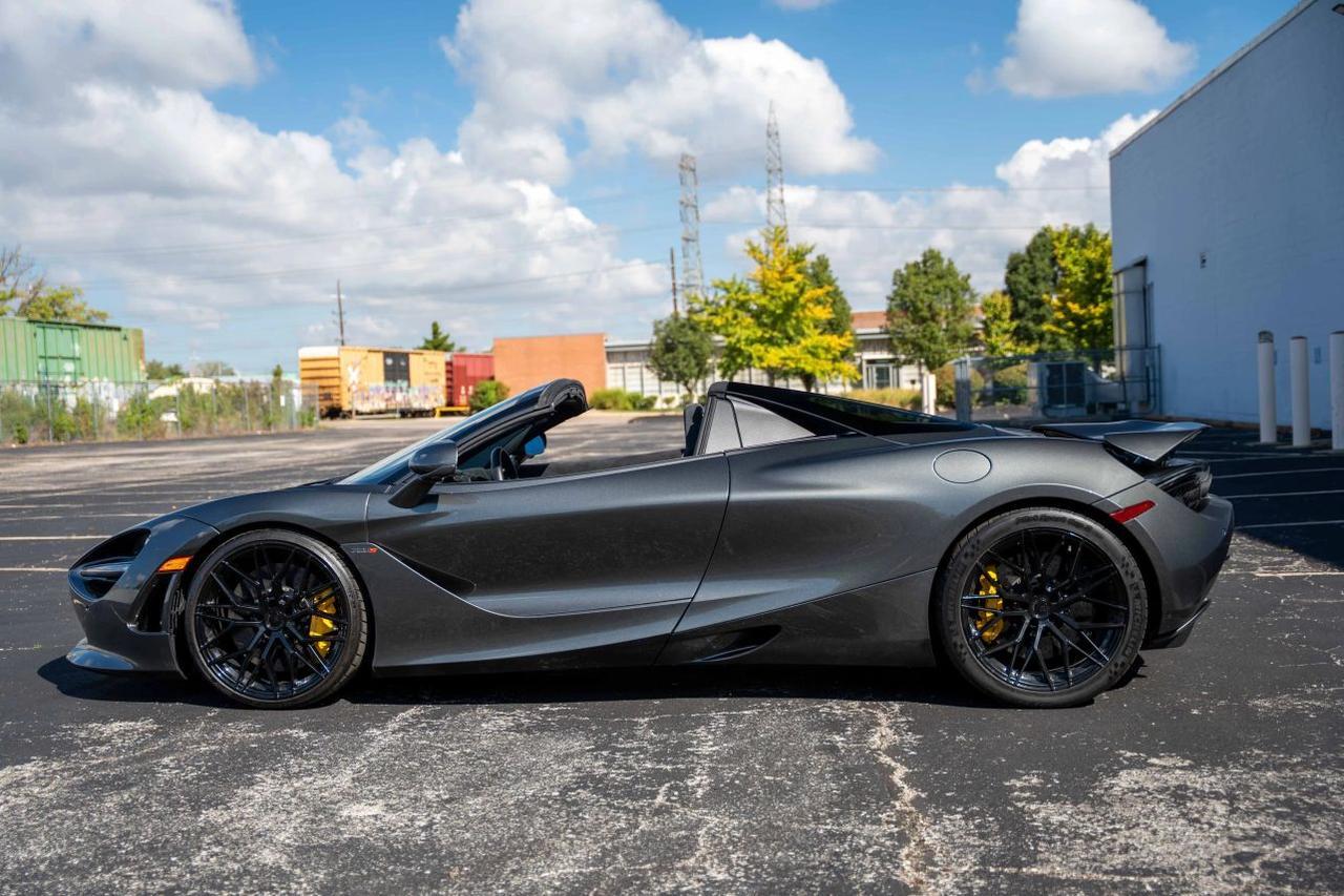 2020 McLaren 720S Spider Convertible 2D St. Louis MO