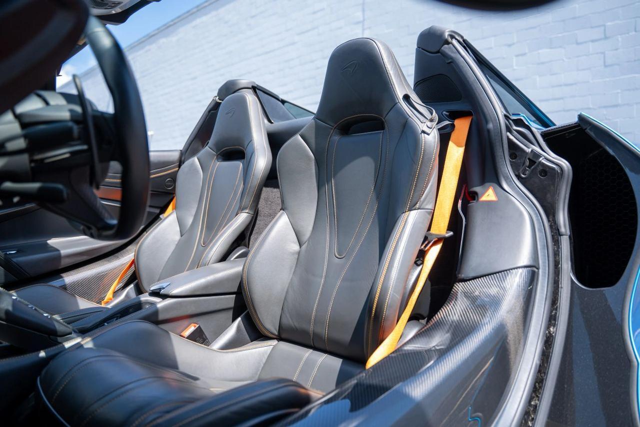 2020 McLaren 720S Spider Convertible 2D St. Louis MO