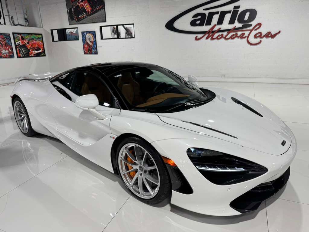 2020 McLaren 720S Spider Luxury package, Silica White paint, Arizona Tan interior, Bowers & Wilkins audio AND MORE!! Fort Lauderdale FL
