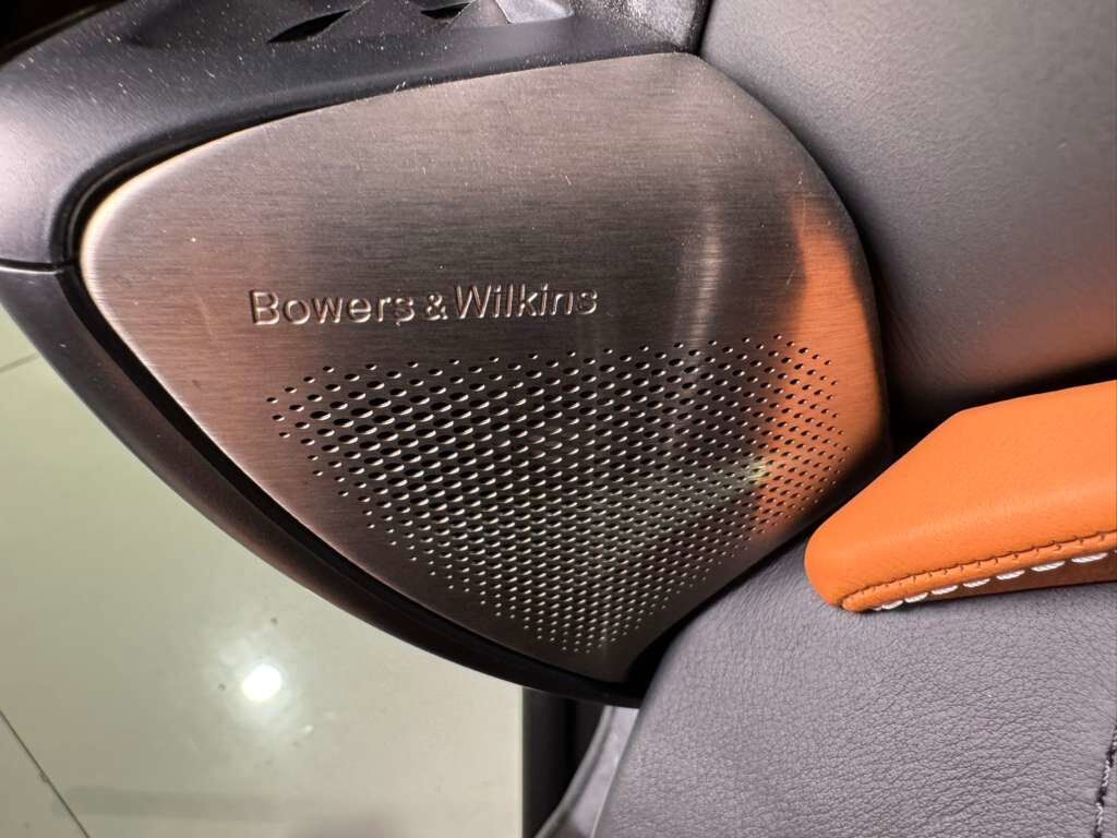 2020 McLaren 720S Spider Luxury package, Silica White paint, Arizona Tan interior, Bowers & Wilkins audio AND MORE!! Fort Lauderdale FL