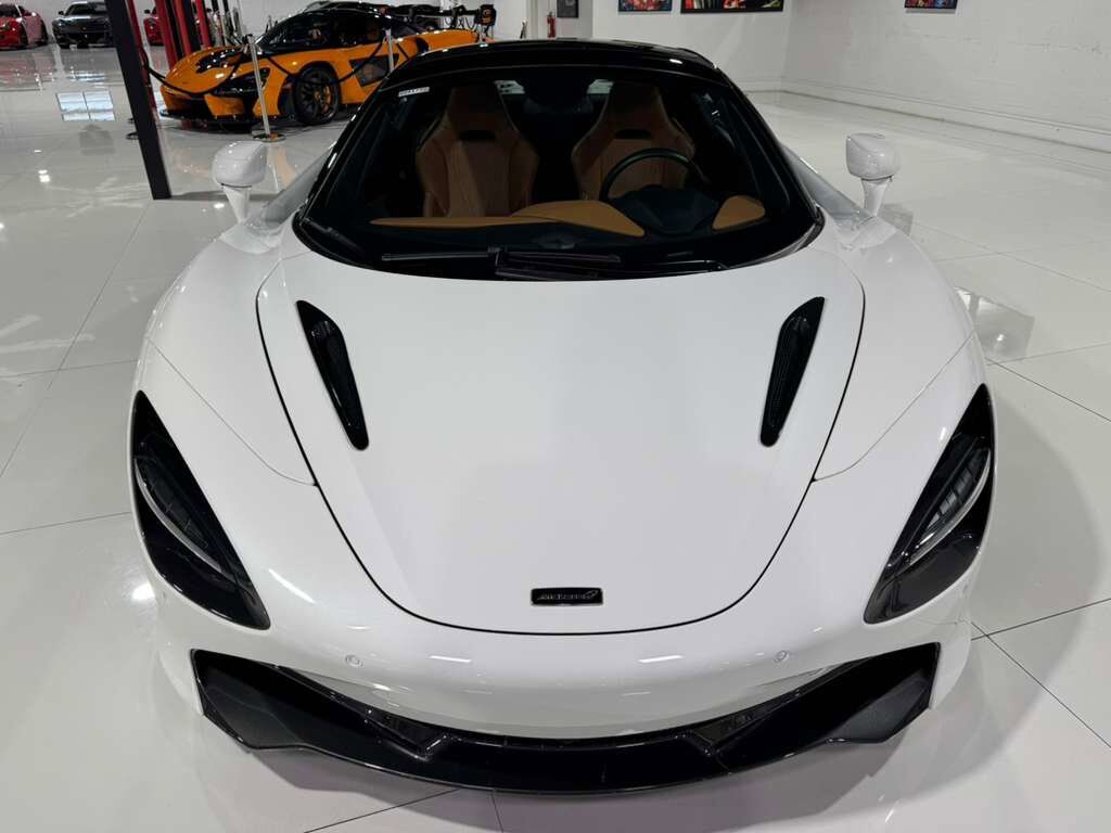 2020 McLaren 720S Spider Luxury package, Silica White paint, Arizona Tan interior, Bowers & Wilkins audio AND MORE!! Fort Lauderdale FL