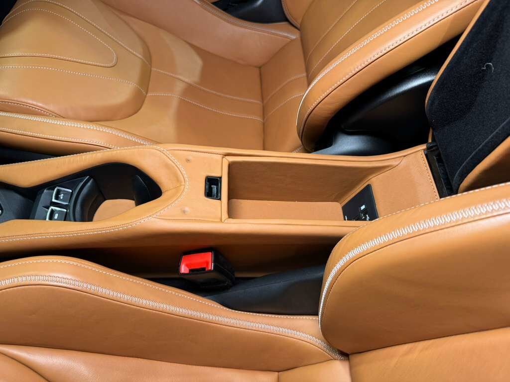 2020 McLaren 720S Spider Luxury package, Silica White paint, Arizona Tan interior, Bowers & Wilkins audio AND MORE!! Fort Lauderdale FL