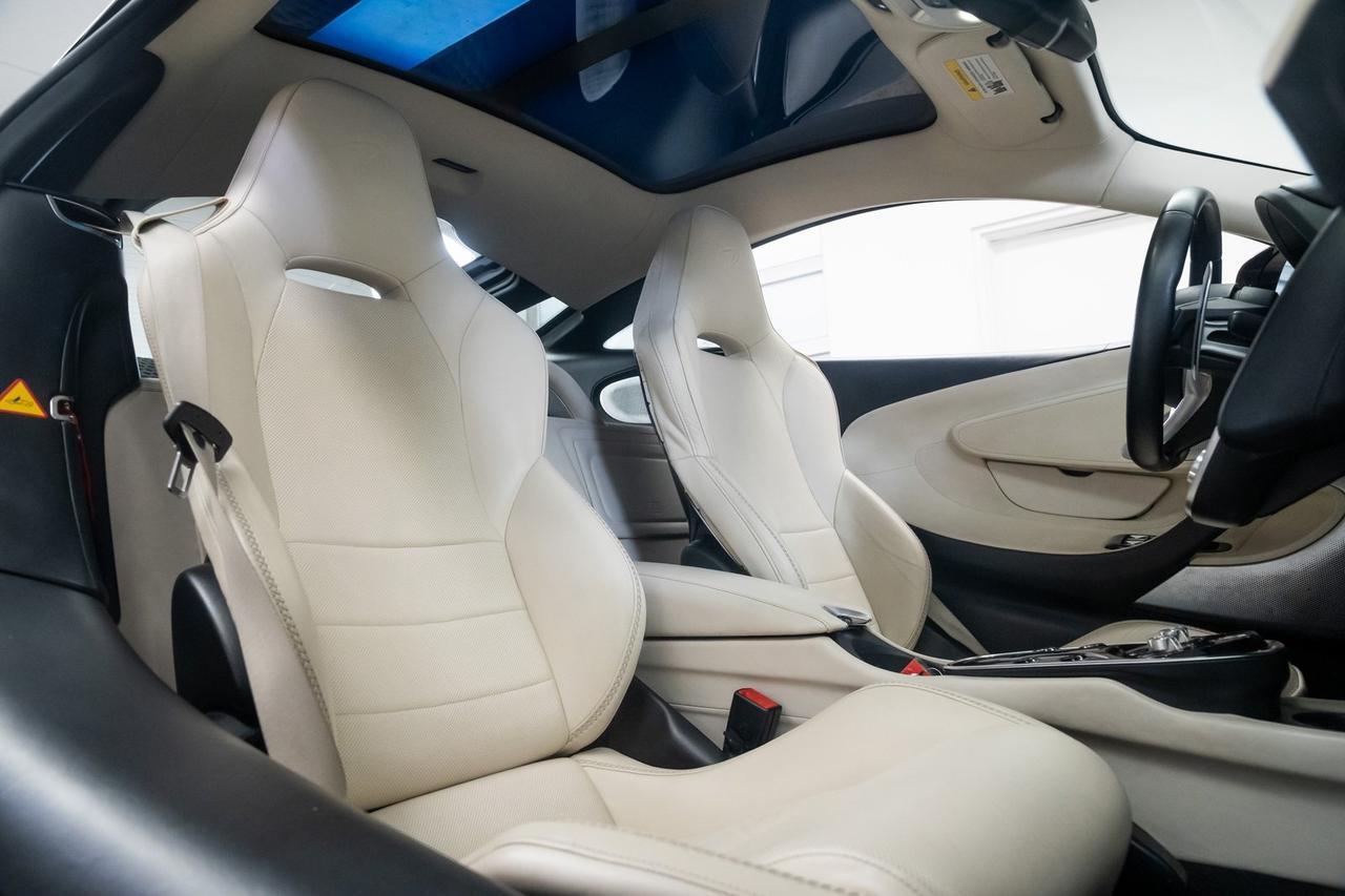 2020 McLaren GT Base Bowers &amp; Wilkins Audio Portland OR