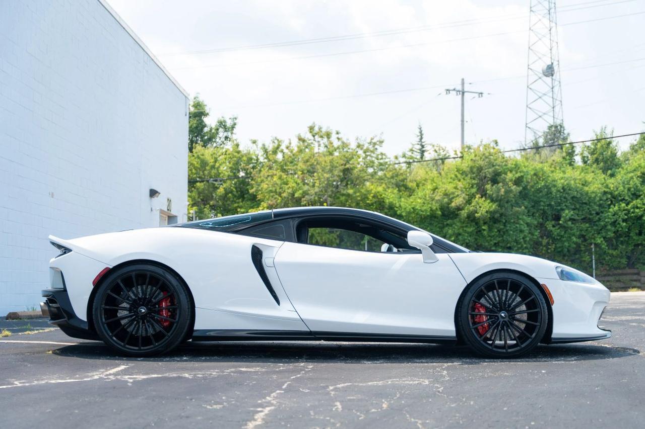 2020 McLaren GT Coupe 2D St. Louis MO