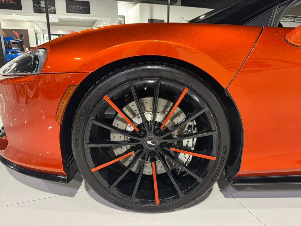 2020 McLaren GT Volcano Orange paint, Bowers & Wilkins audio system, forged carbon trim AND MUCH MORE!! Fort Lauderdale FL