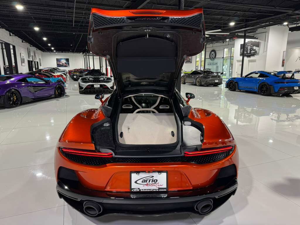2020 McLaren GT Volcano Orange paint, Bowers & Wilkins audio system, forged carbon trim AND MUCH MORE!! Fort Lauderdale FL