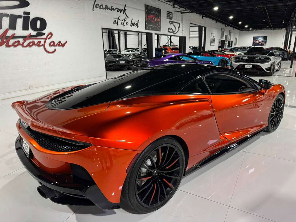 2020 McLaren GT Volcano Orange paint, Bowers & Wilkins audio system, forged carbon trim AND MUCH MORE!! Fort Lauderdale FL