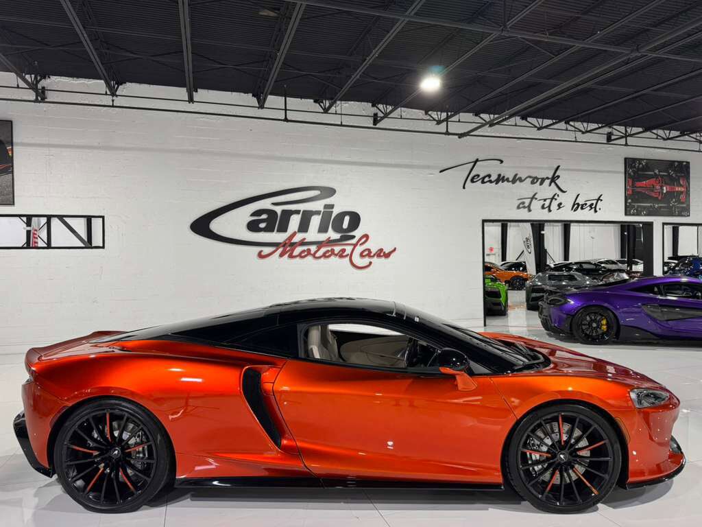 2020 McLaren GT Volcano Orange paint, Bowers & Wilkins audio system, forged carbon trim AND MUCH MORE!! Fort Lauderdale FL