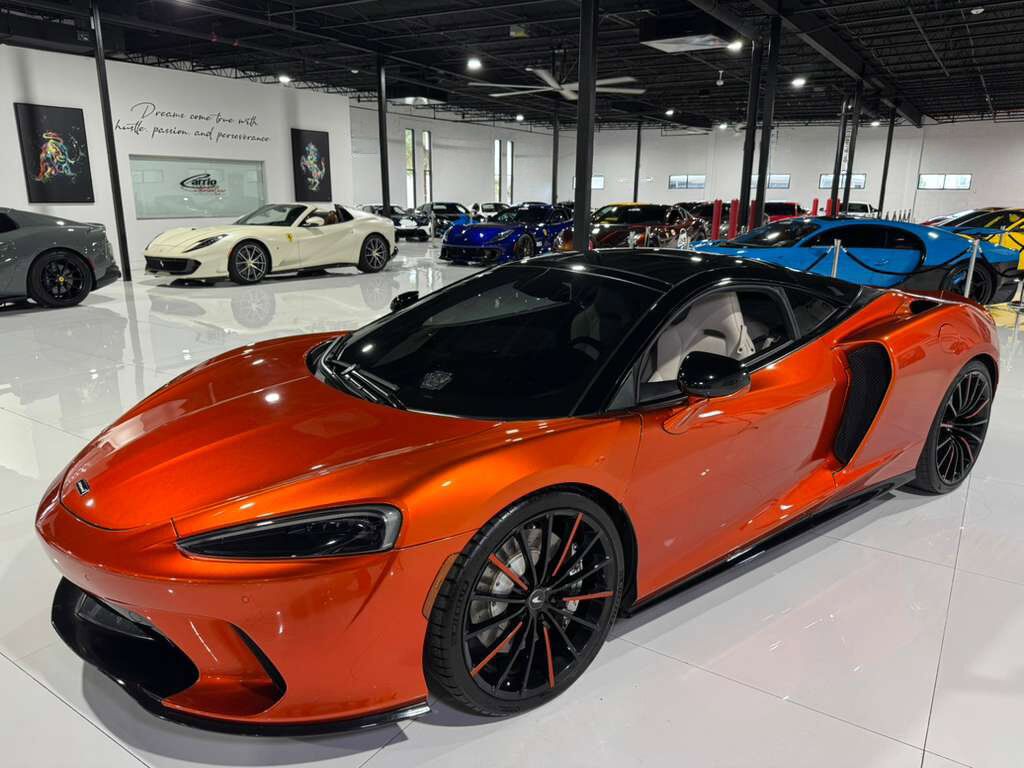 2020 McLaren GT Volcano Orange paint, Bowers & Wilkins audio system, forged carbon trim AND MUCH MORE!! Fort Lauderdale FL