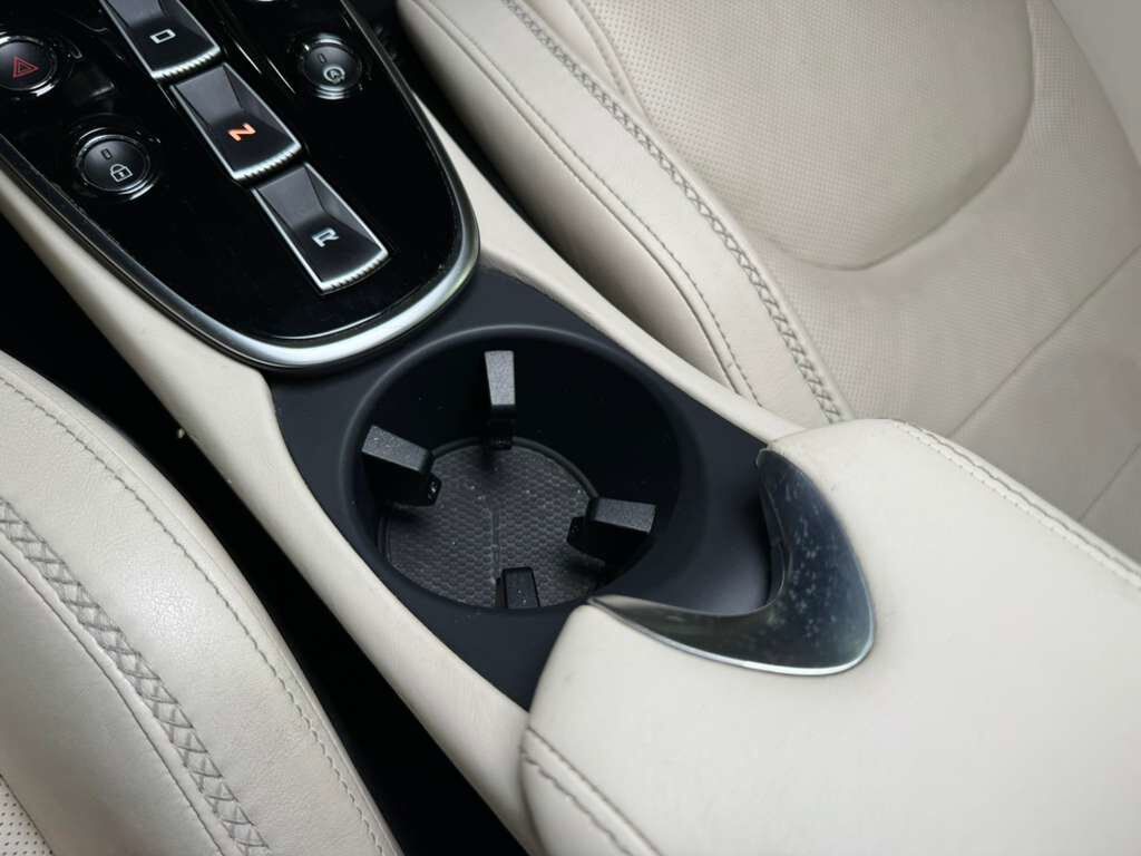 2020 McLaren GT Volcano Orange paint, Bowers & Wilkins audio system, forged carbon trim AND MUCH MORE!! Fort Lauderdale FL