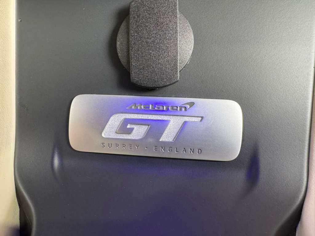 2020 McLaren GT Volcano Orange paint, Bowers & Wilkins audio system, forged carbon trim AND MUCH MORE!! Fort Lauderdale FL