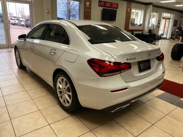 2020 Mercedes-Benz A 220 4MATIC