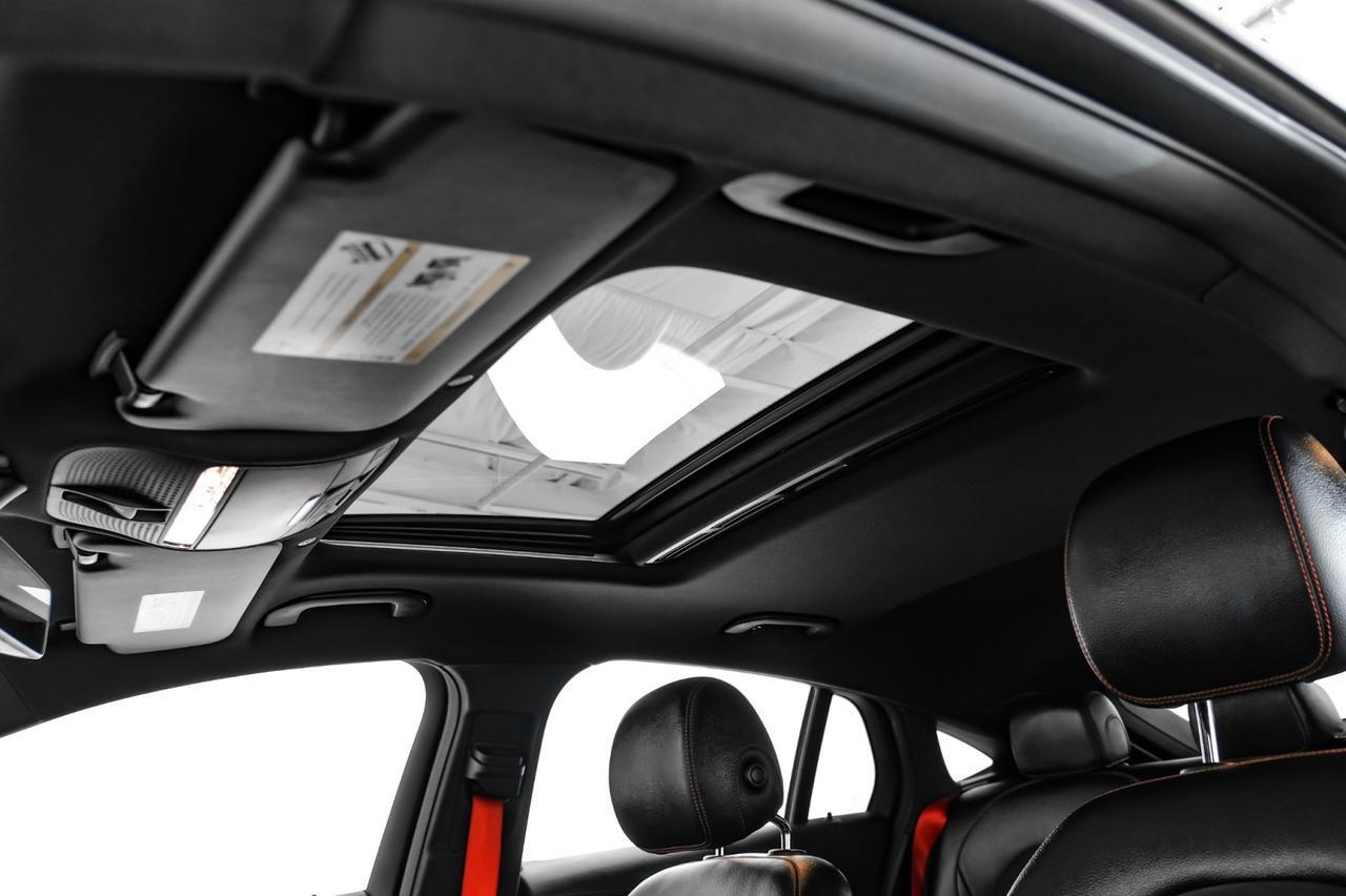 2020 Mercedes-Benz AMG GLC 43 4MATIC BLIND SPOT ASSIST NAVIGATION SUNROOF LEATHER HEATED SEATS Carrollton TX