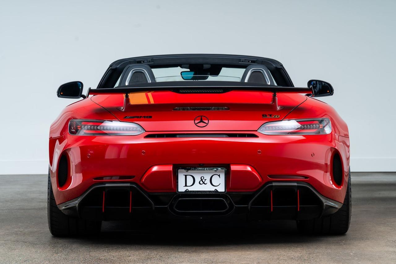 2020 Mercedes-Benz AMG&reg; GT R 1 Owner / Full Body PPF from new / AMG Carbon Pkg Portland OR