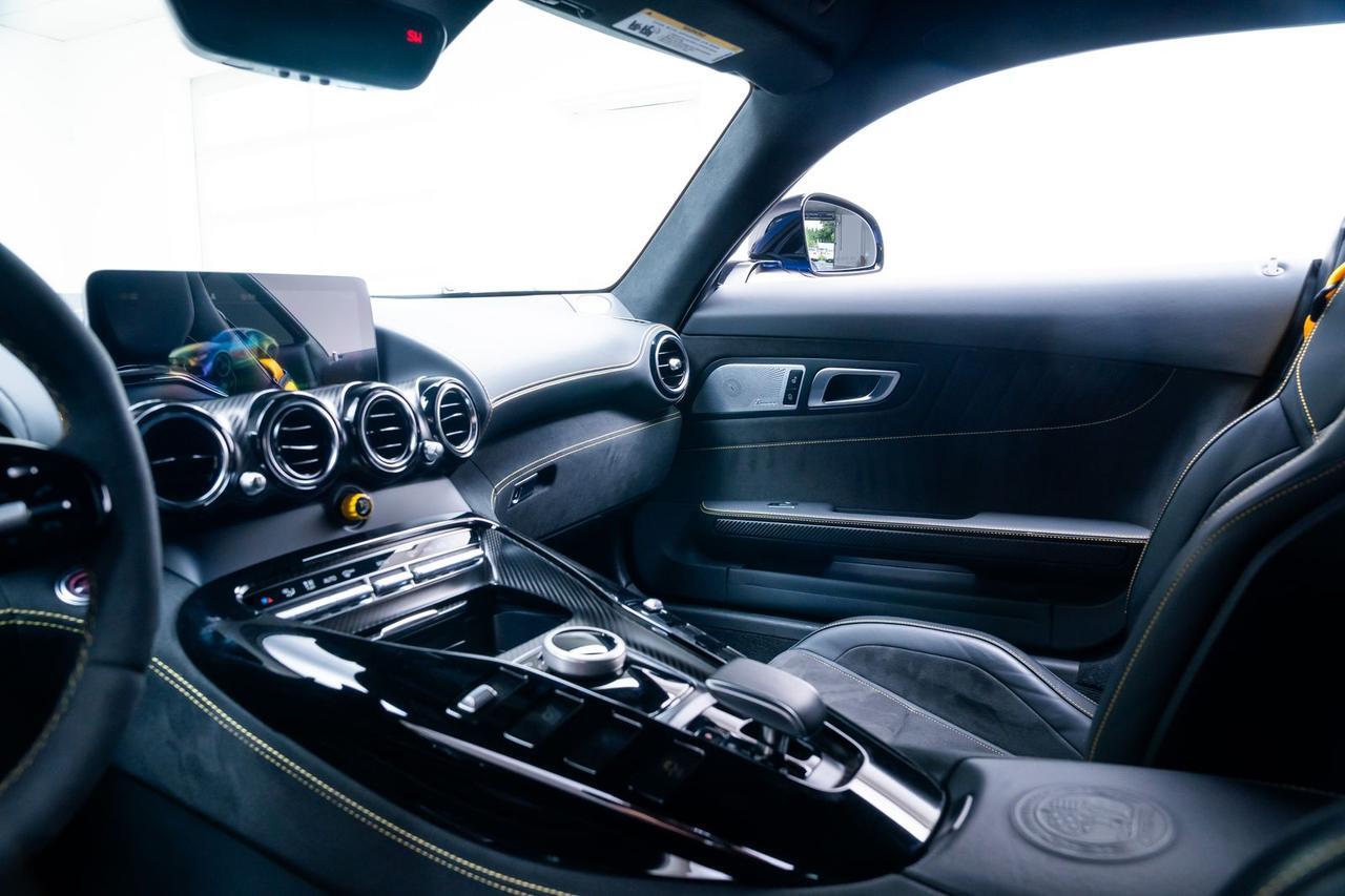 2020 Mercedes-Benz AMG&reg; GT R AMG Carbon Fiber Trim Exclusive Interior Package Portland OR